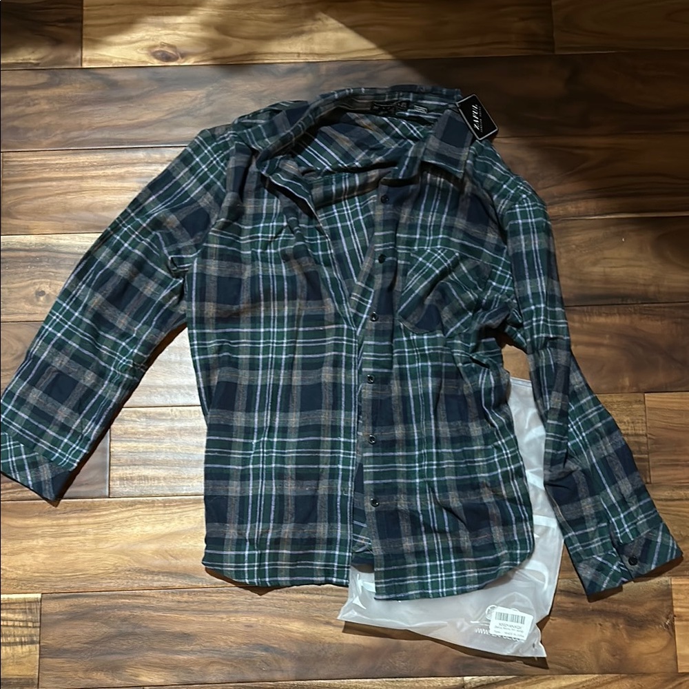 Zaful NWT Plaid Button-Up Shirt